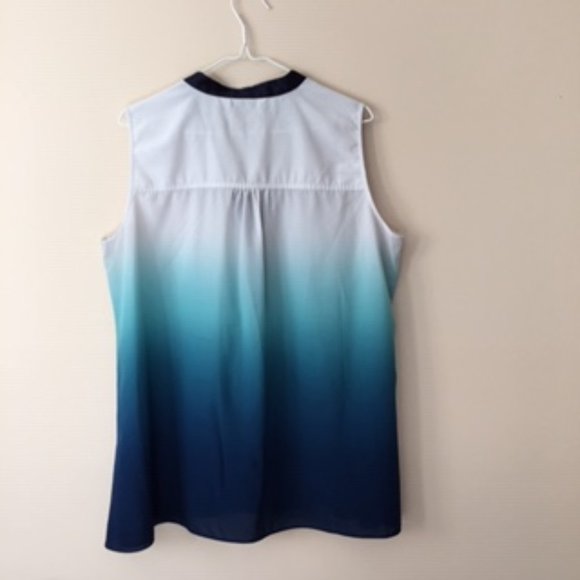 PETER NYGARD WOMEN BLOUSE. SIZE L.  MUTIPLY SHADES OF BLUE - Picture 2 of 3